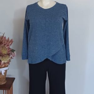 Annamarie Cross-Over Top Large – Blue-Grey Melange